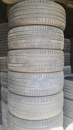 245/45-20 99V michelin latitude sport.